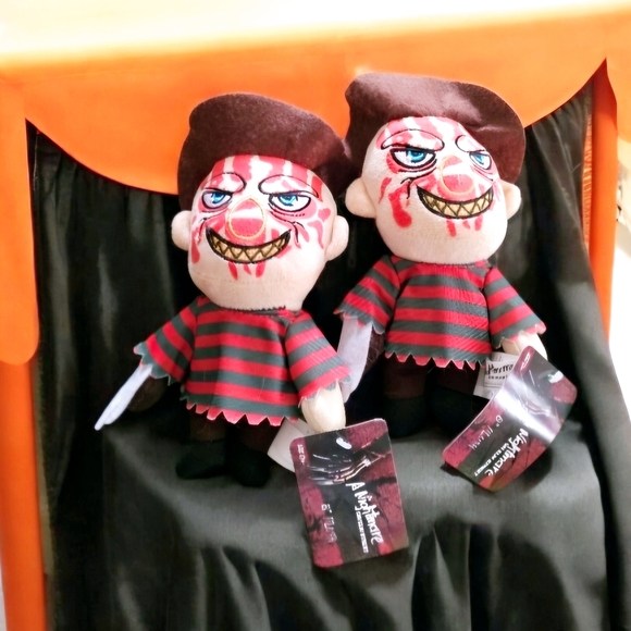 Freddy Krueger A Nightmare on Elm Street RUZ 9" Plush Character Toy Pair 2x nwot - Picture 2 of 12